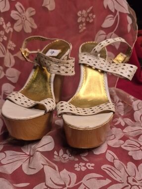 Bebe Women’s White Perforated Platform Wedge Wood Sandals with Gold Insole